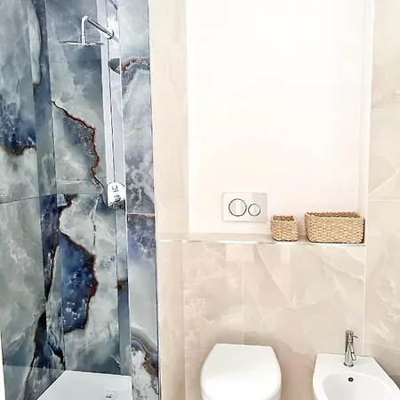 Finella Charming 4* バーリ