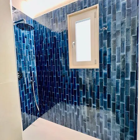 Finella Charming 4* バーリ