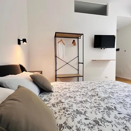 Guest house Finella Charming Bari